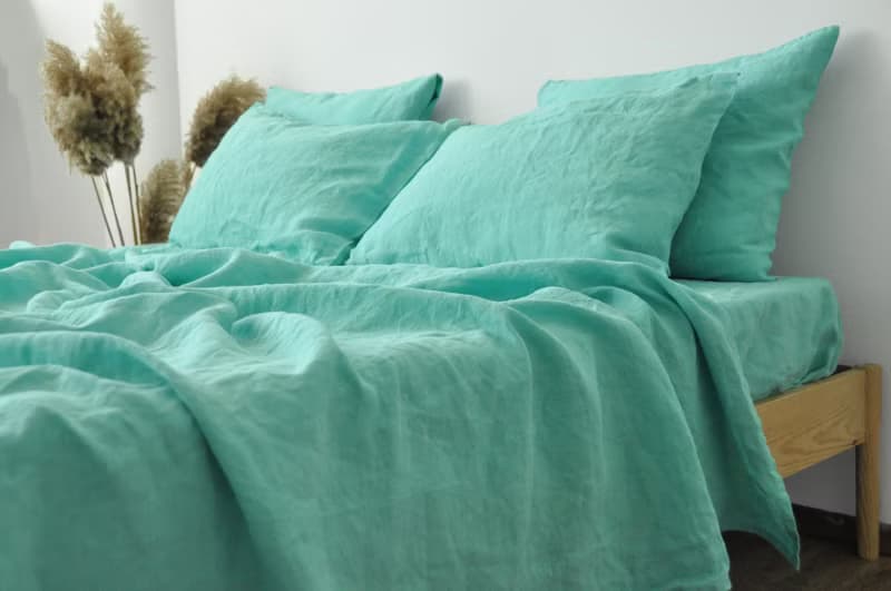 Cyan linen fitted sheet / Softened linen bed sheet / Deep pocket