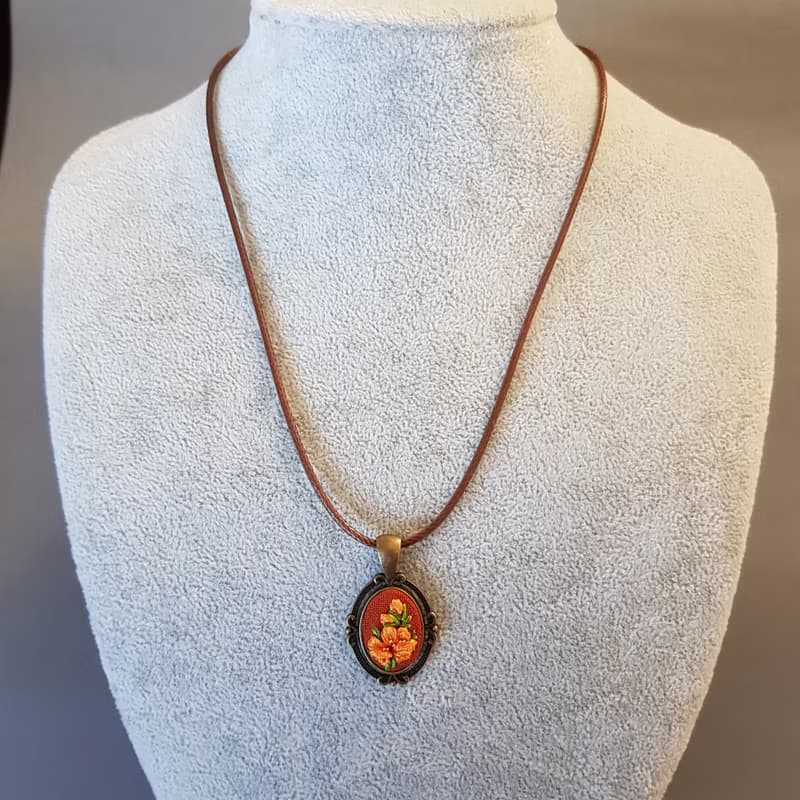 刺繡 珠寶 Ribbon embroidered pendant for her, yellow flower jewelry embroidery