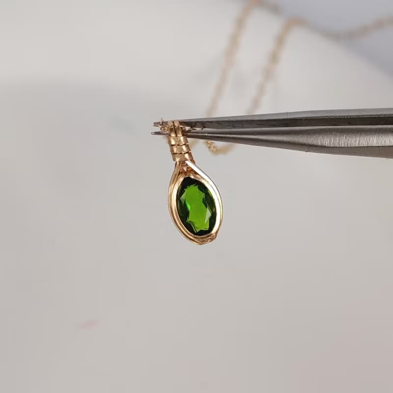 俄羅斯透輝石吊墜 切面鉻透輝石鎖骨鏈 14KGF手工鑲嵌精緻項鍊