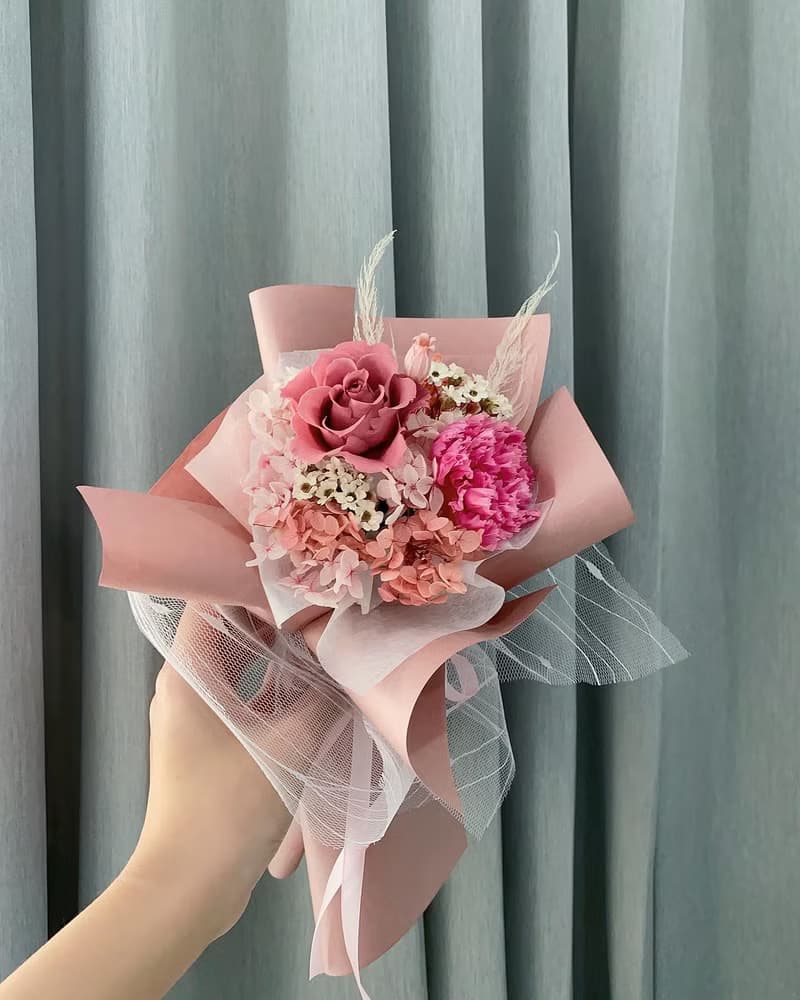 日本永生玫瑰 網紗花束 可愛甜美粉 畢業花束 生日花束