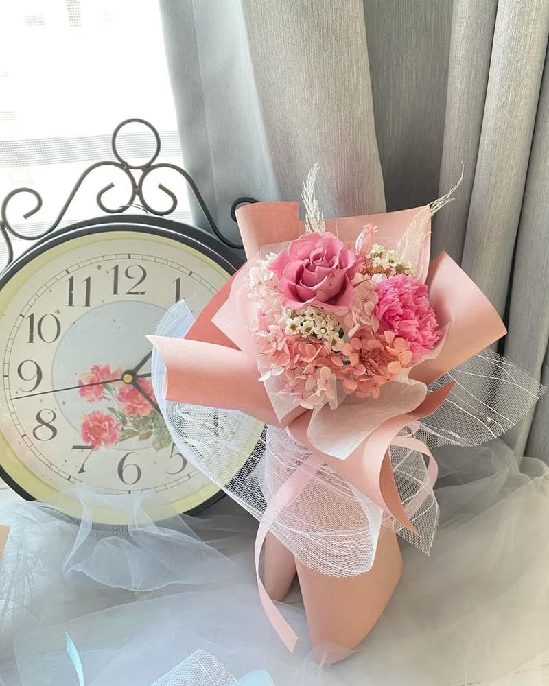 日本永生玫瑰 網紗花束 可愛甜美粉 畢業花束 生日花束