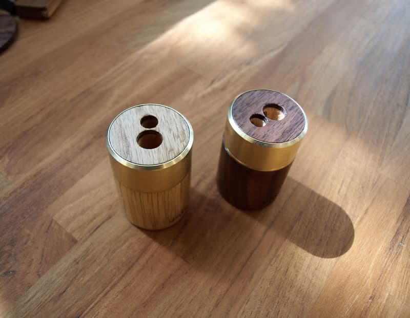 Unic黃銅蓋原木銷筆器