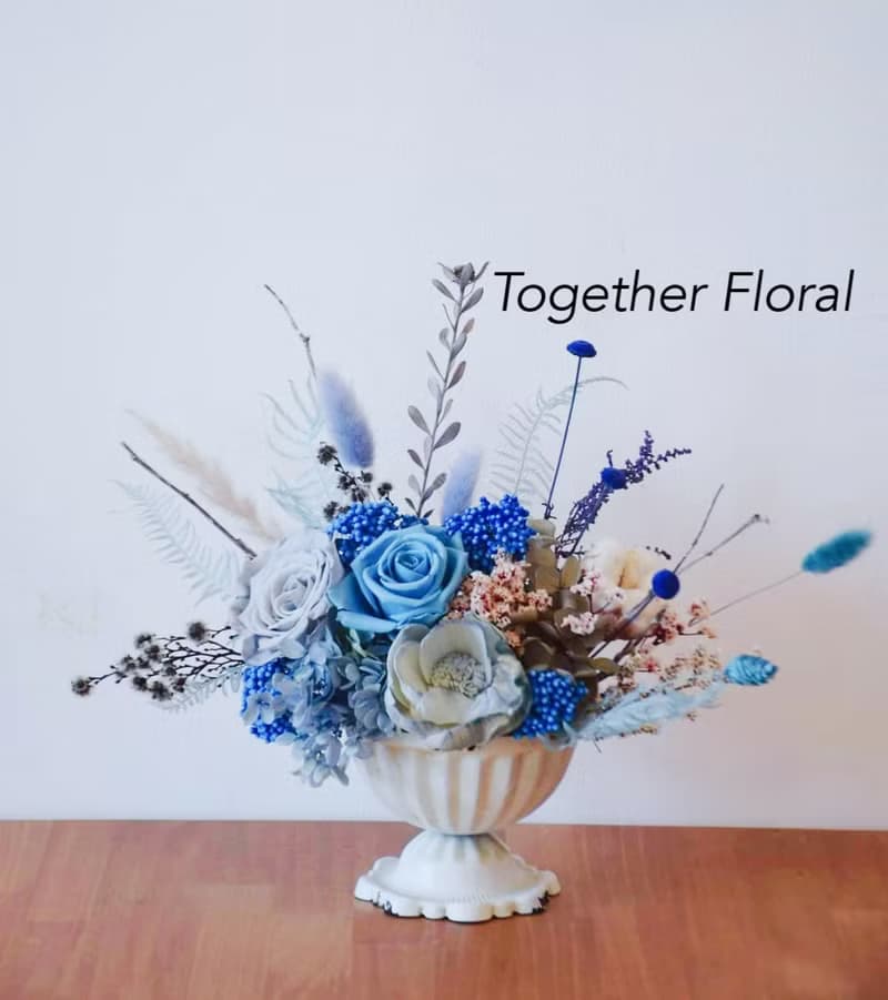 清新藍灰色調盆花