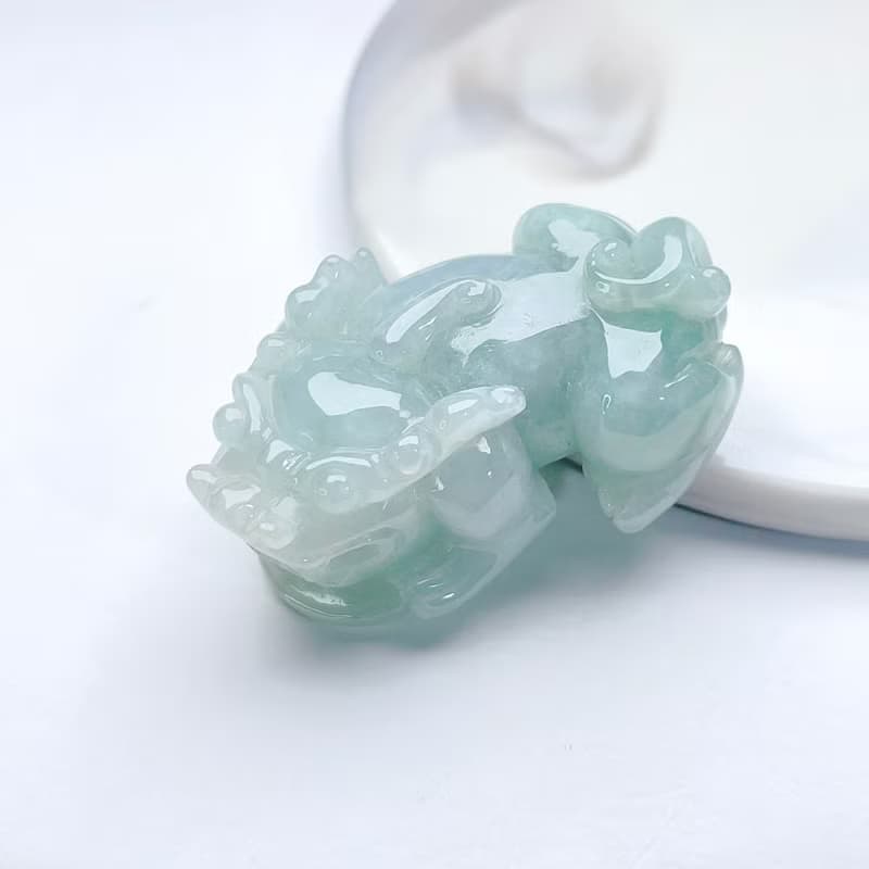 【招財神獸】冰綠種翡翠貔貅吊飾 | 天然緬甸玉翡翠A貨