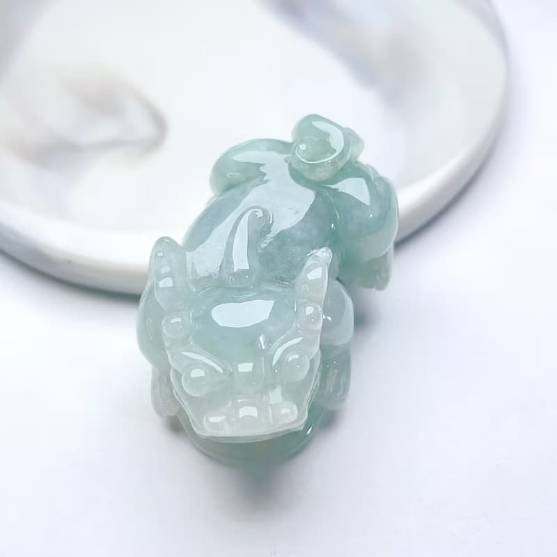 【招財神獸】冰綠種翡翠貔貅吊飾 | 天然緬甸玉翡翠A貨