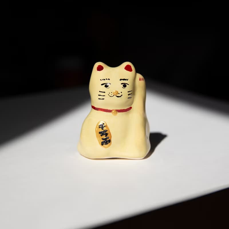 街頭開運招財貓-小黃