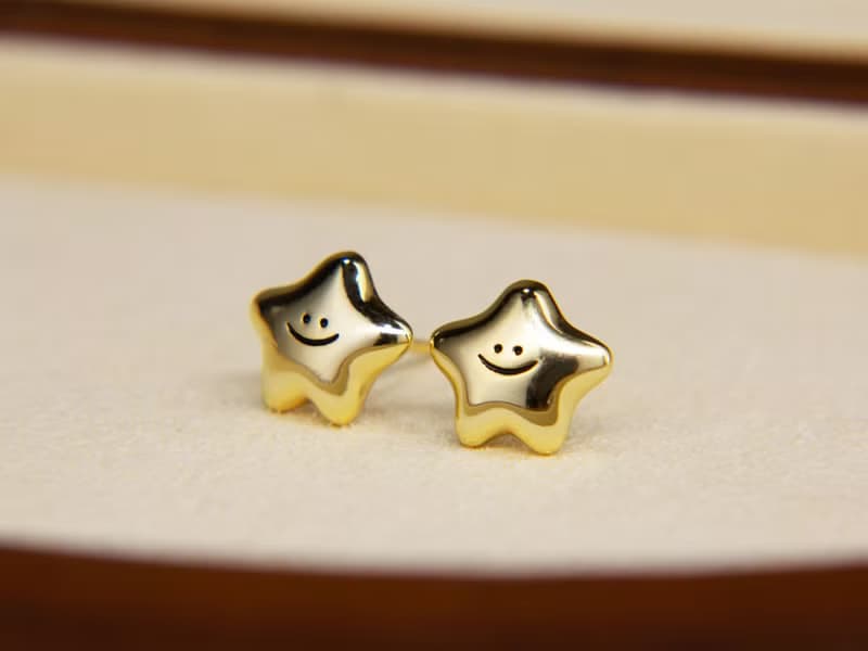 925純銀笑臉星星耳環 | 925純銀哈哈笑星形耳飾 | 微笑星狀耳環