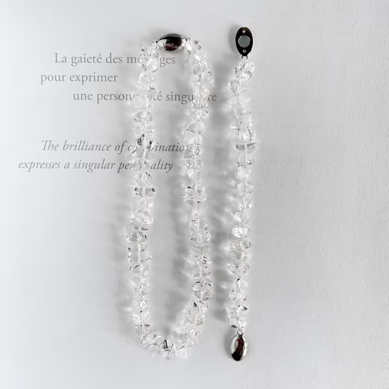 ロングにもなる  涼しげ水晶 ラフカットのネックレスとブレスレットのセット