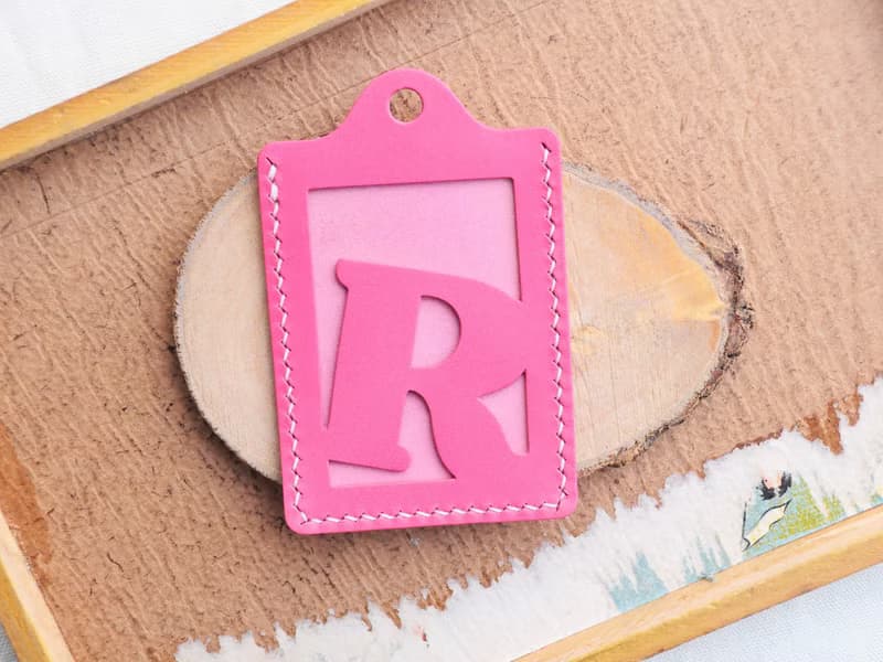 頭文字 R 字母證件套 好好縫 皮革材料包 卡片夾 名片夾 免費刻名