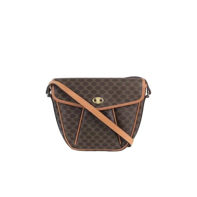 【 日本直送　名牌中古包 】CELINE セリーヌ マカダム ショルダーバッグ ブラウン トリオンフ PVC vintage ヴィンテージ 48xpj8
