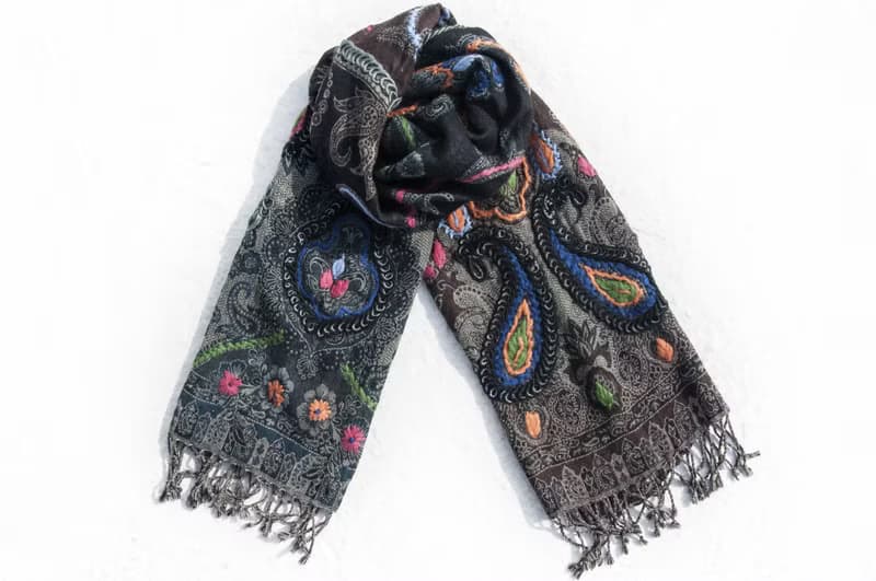 羊絨毯 刺繡毛毯 羊毛蓋毯 保暖披肩 針織毯 刺繡羊毛披肩/針織蓋毯/刺繡圍巾/羊絨披巾/喀什米爾Cashmere-花朵