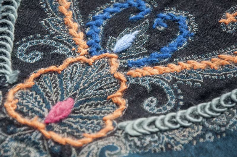 羊絨毯 刺繡毛毯 羊毛蓋毯 保暖披肩 針織毯 刺繡羊毛披肩/針織蓋毯/刺繡圍巾/羊絨披巾/喀什米爾Cashmere-花朵