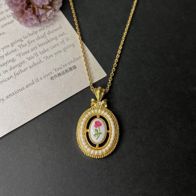 Avon vintage rose古典玫瑰長項鍊(含原廠紙盒)