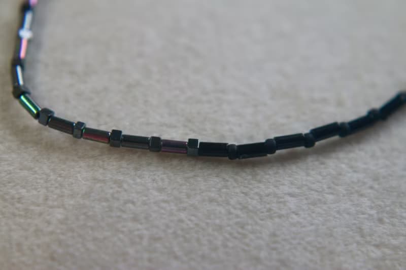 出清商品 樹脂 彈性手環  - 健康快樂 -