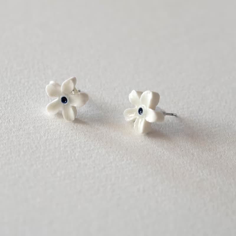 瓷器耳環  點藍花耳針一對