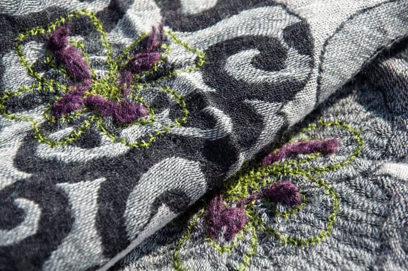 喀什米爾Cashmere/水煮羊毛披肩/針織圍巾/刺繡圍巾/羊絨披巾-花