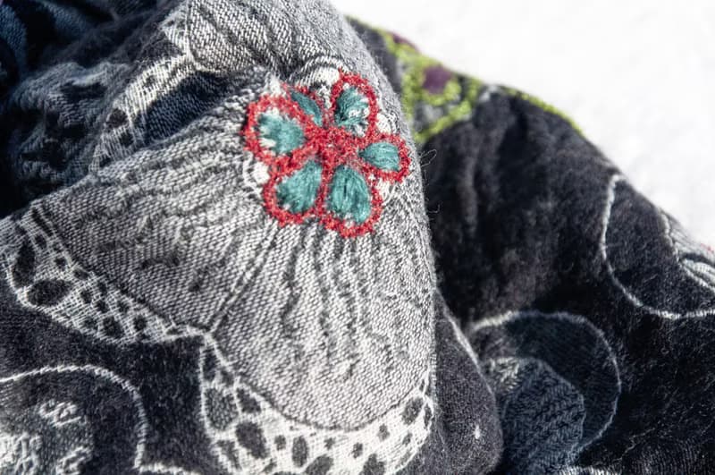 喀什米爾Cashmere/水煮羊毛披肩/針織圍巾/刺繡圍巾/羊絨披巾-花