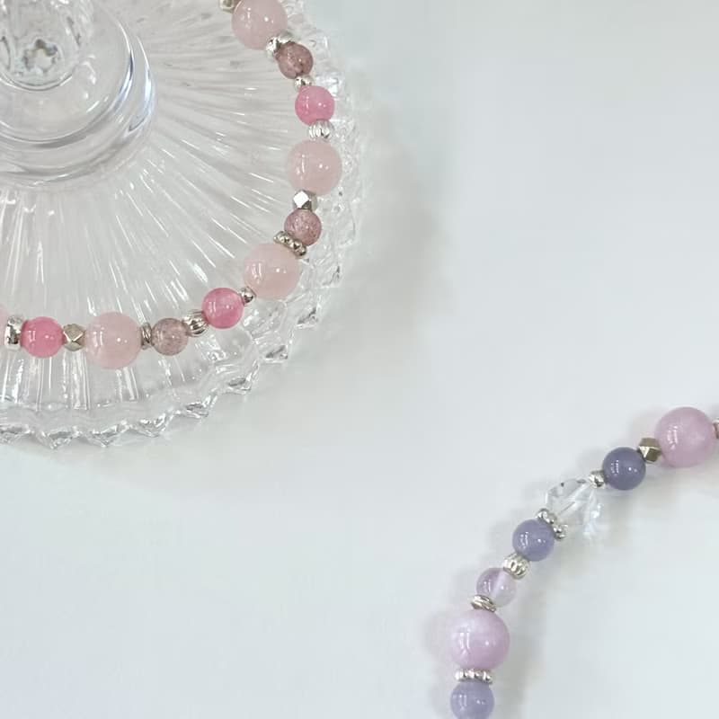 栩栩花落 / 粉晶手鍊