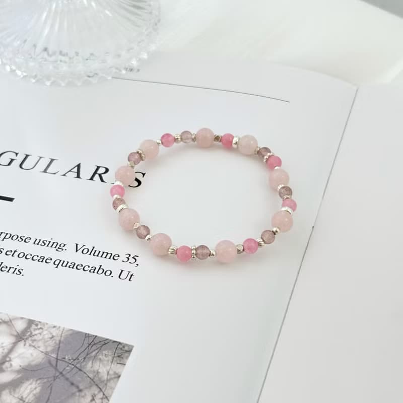 栩栩花落 / 粉晶手鍊