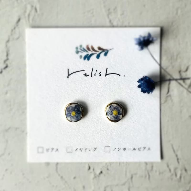 【再販】パンジー ビオラ 金継ぎ 陶器 ピアス イヤリング ノンホールピアス 花 春の花 春 小ぶり 小さい シンプル ギフト プレゼント 贈り物 母の日