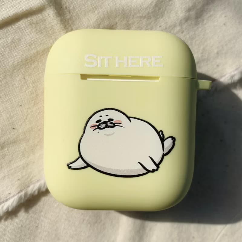 廢物小海豹 奶油黃色磨砂軟殼 AirPods 耳機保護套 耳機殼