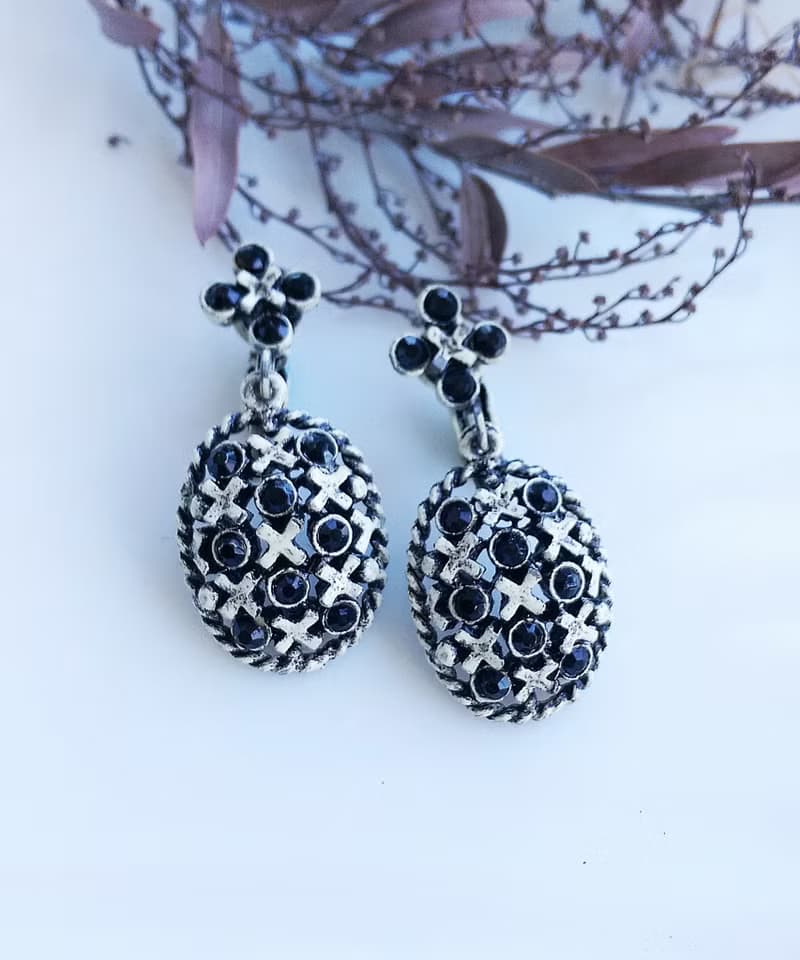 Vintage Jewelry 西洋古董飾品 FLORENZA  黑白琺瑯 夾式耳環