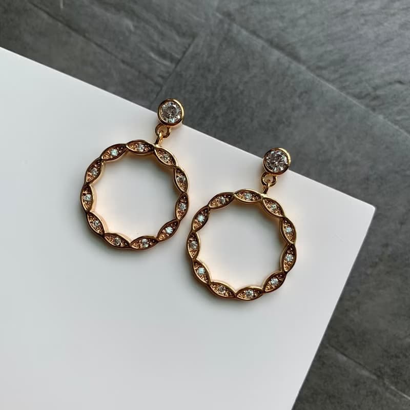 菱形鑲鑽耳環|鋯石I耳針(共兩色)