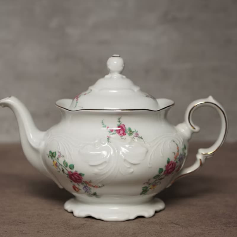 波蘭Wawel玫瑰浮雕雙人茶具組含溫茶器/茶杯組