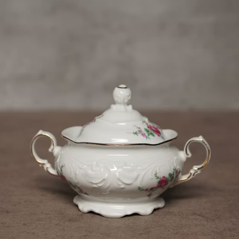 波蘭Wawel玫瑰浮雕雙人茶具組含溫茶器/茶杯組