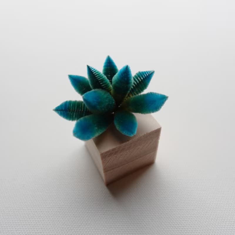 風.海.山-月兔多肉擺飾 永續絨花工藝