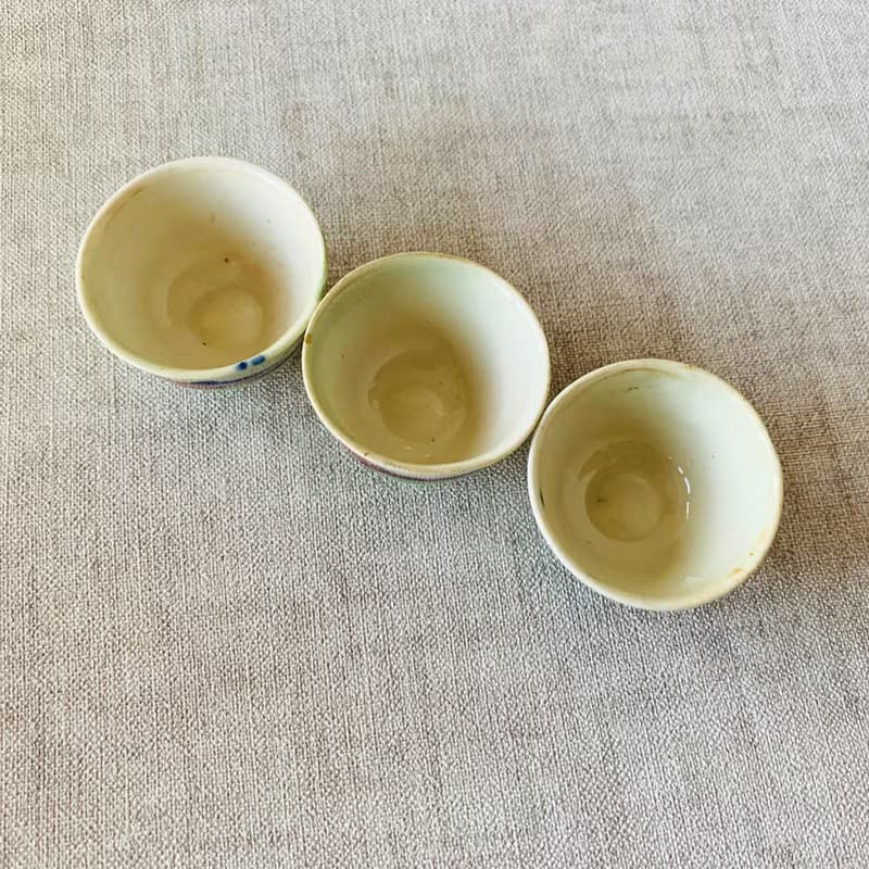 中國 清末民初民窯手繪小酒杯 │ 山清水秀款 瓷土質純 手繪花紋