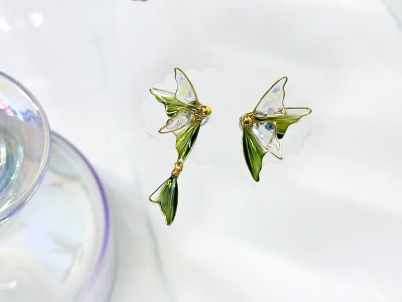 耳針x耳夾水晶花_夢之蝶 ( 貼耳加大版 )_光點飾品