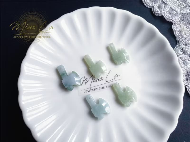 天然緬甸玉 翡翠 斧頭 府上有錢 除穢 砍小人 爛桃花 隨意扣 硃砂