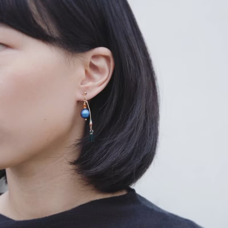 復古香水瓶系列耳環 - 鳶尾花 Iris 耳針耳夾