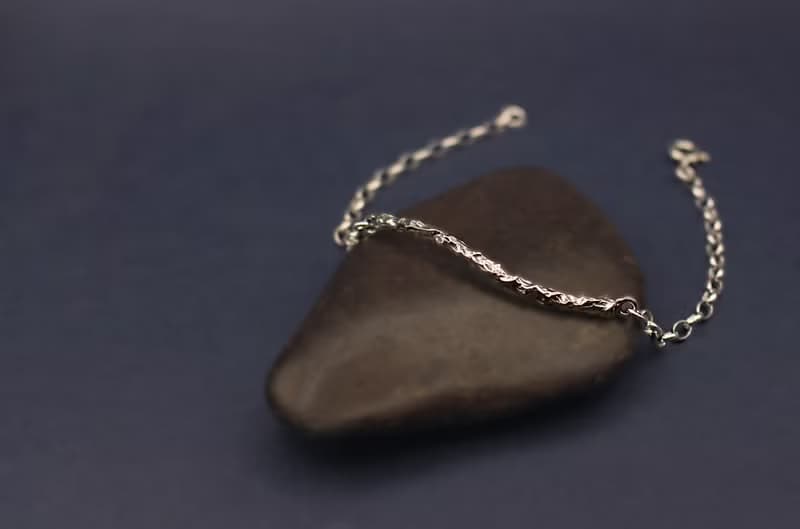 抽象系列-三面不規則質感925銀手鍊