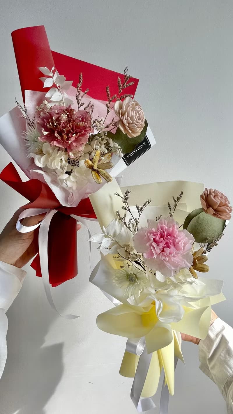 金箔康乃馨 母親節康乃馨花束 母親節乾燥花束 永生花束 4色