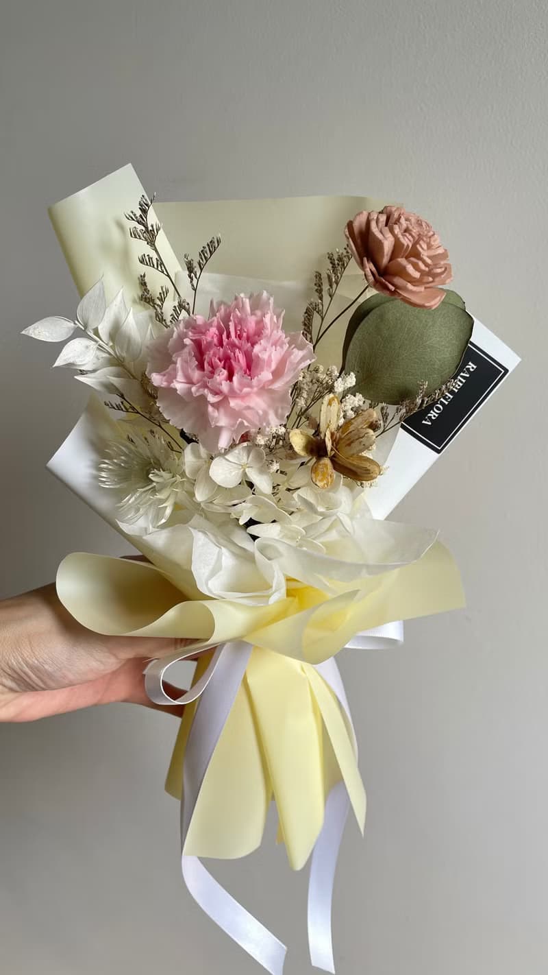 金箔康乃馨 母親節康乃馨花束 母親節乾燥花束 永生花束 4色