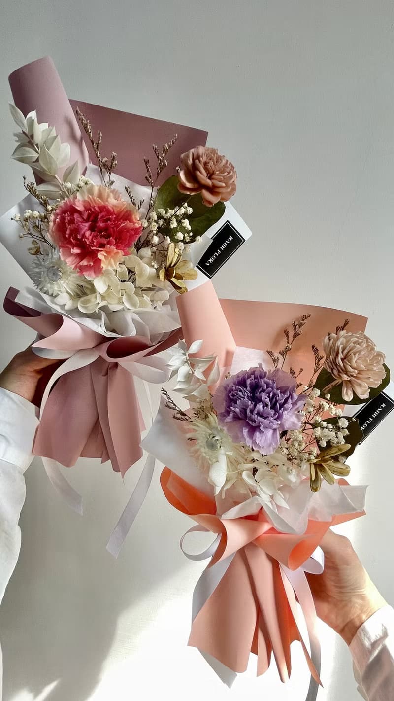 金箔康乃馨 母親節康乃馨花束 母親節乾燥花束 永生花束 4色