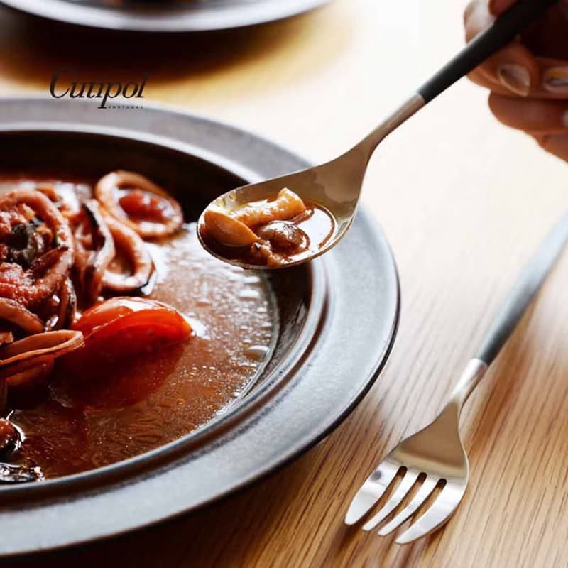 葡萄牙 Cutipol  MIO  黑銀 主餐三件組(刀叉匙)