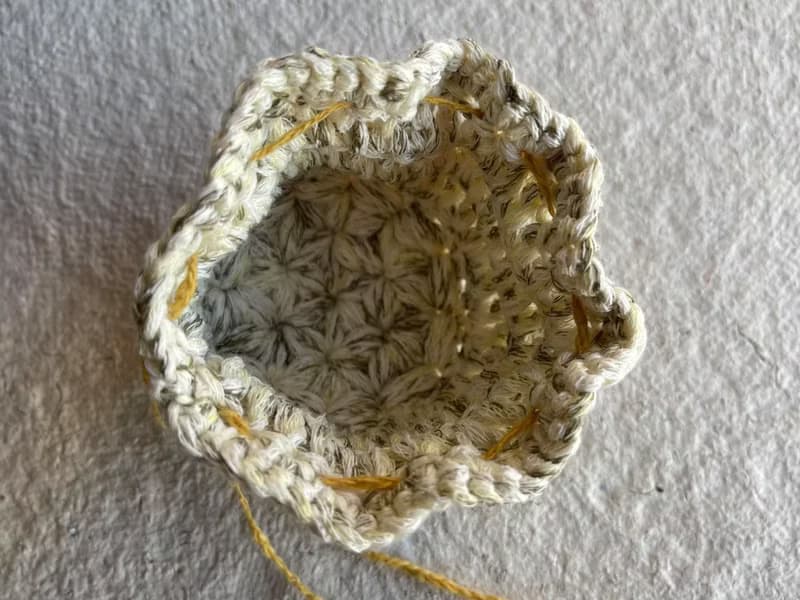 Knitting 生命之花束口袋 - 沃土