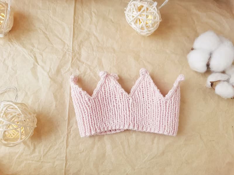 Crown headband. Knitted crown birthday hat. Crown Baby Childrens Headdress