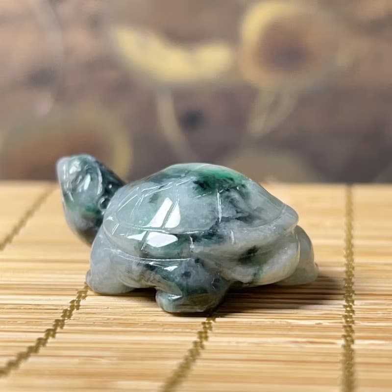 【吉祥‧長壽】飄花翡翠烏龜 | 天然緬甸A貨翡翠 | 送禮
