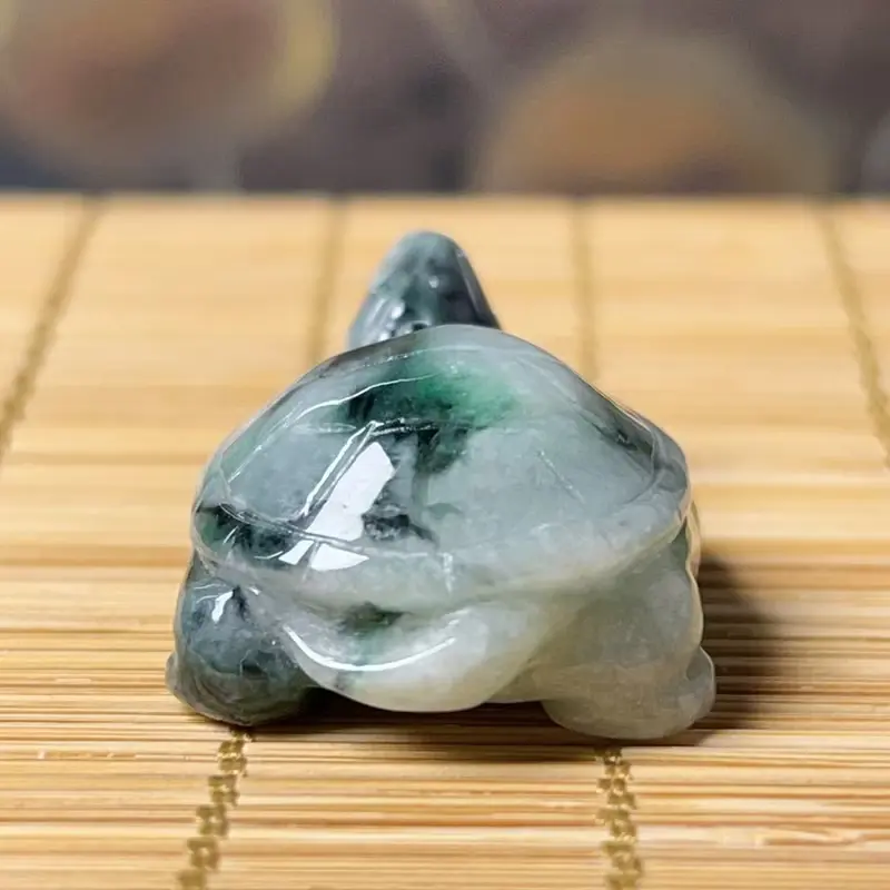 【吉祥‧長壽】飄花翡翠烏龜 | 天然緬甸A貨翡翠 | 送禮