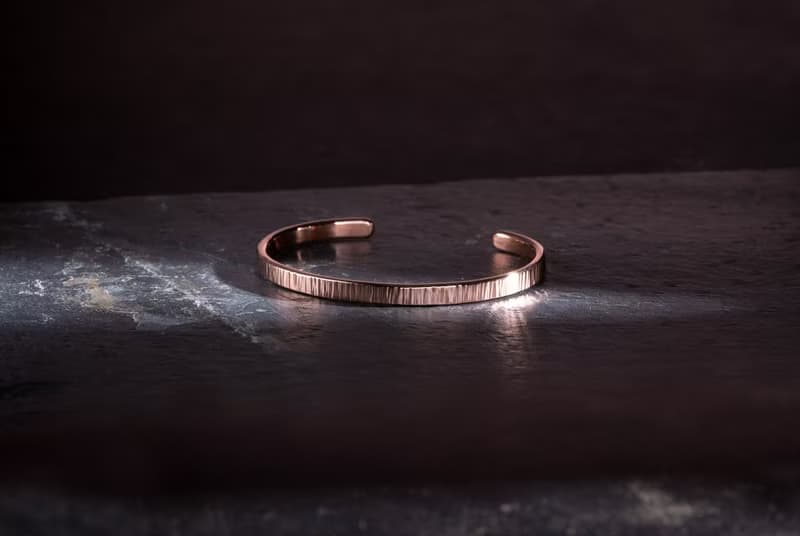 鎚目海浪/樹紋 銅手環 Hammered Head Copper Bangle