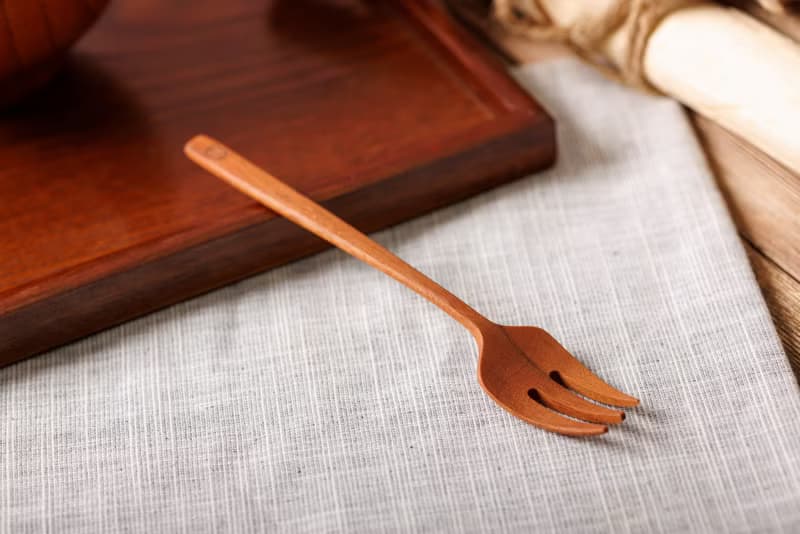 Islandoffer島嶼製作 印尼製造日系天然木可愛餐叉 木系餐具 (一)