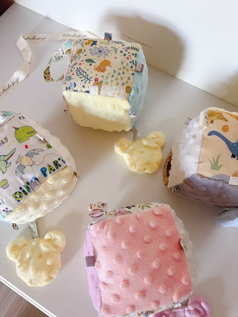 手工布標籤  魔法探索安撫立方球 安撫巾 滿月禮 標籤球