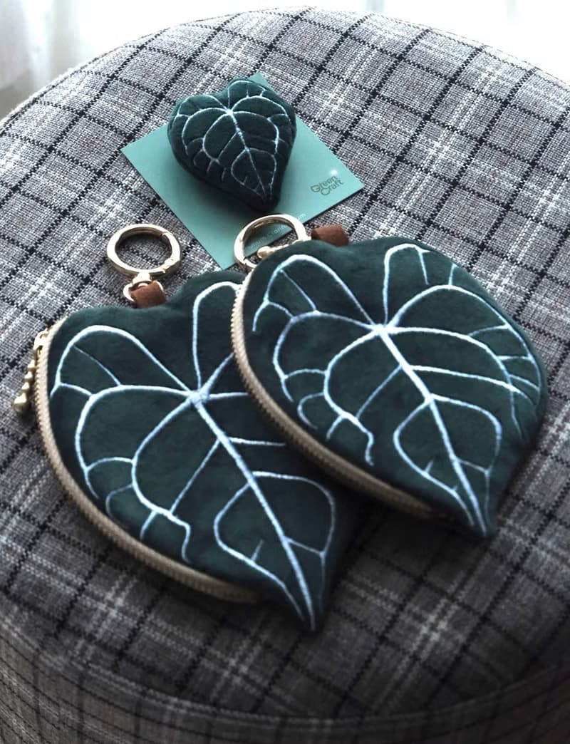 Embroidery soft green Anthurium leaves mini pouch size m