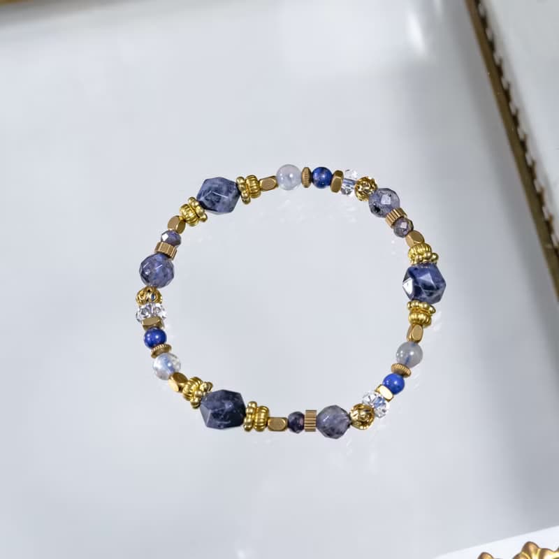 荷魯斯之眼 / 藍紋石 拉長石 青金石 菫青石 白水晶 天然石手鍊