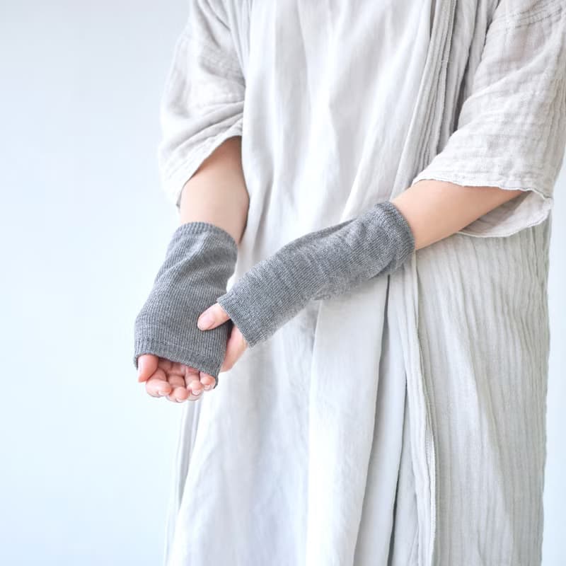 極暖 シルク ウール アームカバー