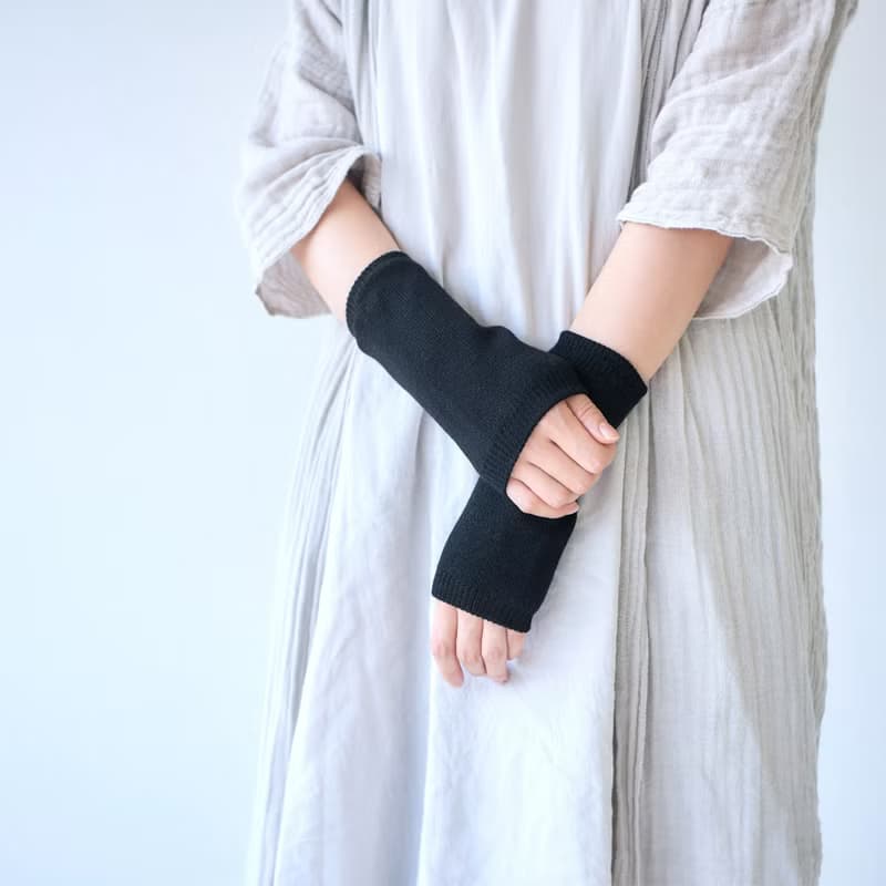 極暖 シルク ウール アームカバー